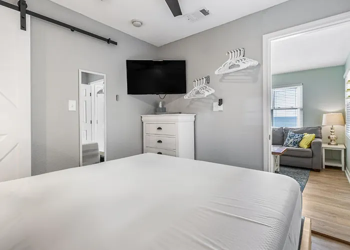 Sunrise Village 210 *